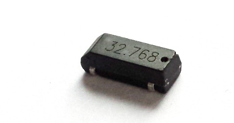 q 32.768 SMD.jpg
