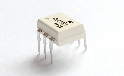 MOC3023 .jpg